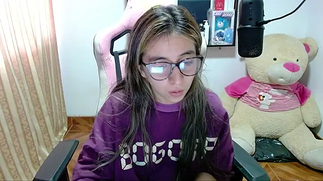 Maggie Fox3 online show from 12-07-24, 09:55