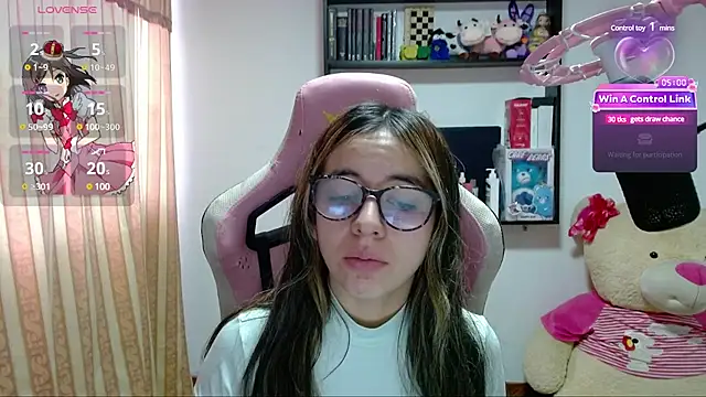 Maggie Fox3 online show from 12-17-24, 09:16