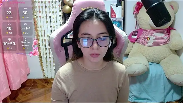 Maggie Fox3 online show from 10-20-25, 12:00