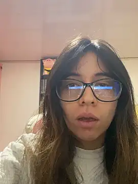 Maggie Fox3 online show from 02-06-26, 02:27