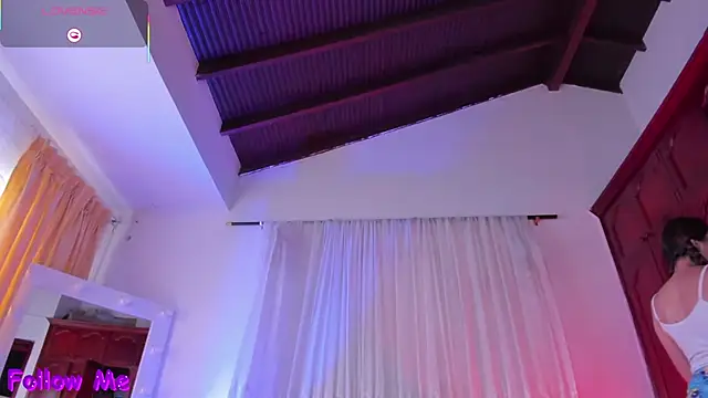 perla hott1 online show from 12-20-25, 02:35