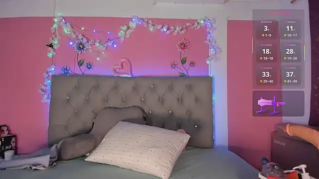 LEXA MURPHY online show from 04-10-26, 01:44