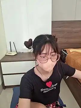 HinaLovely online show from 01-09-25, 04:41