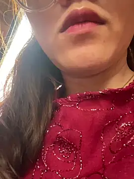 HinaLovely online show from 01-29-25, 04:47