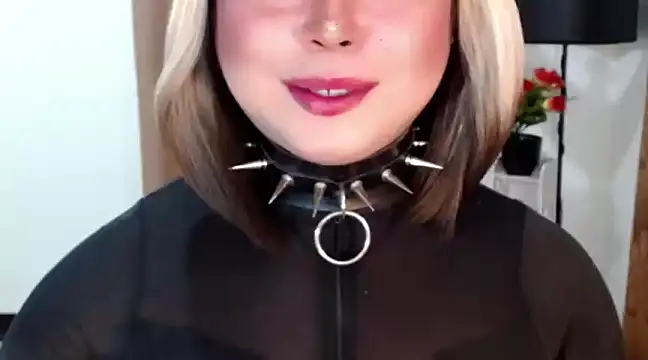 Mistress DOMnicaaxx online show from 03-08-25, 05:17