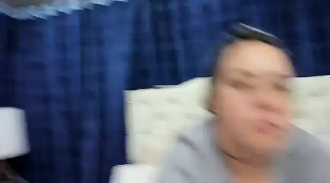 Snapshot of emely_garcia chatting on 12-04-24, 12:30 emely garcia online show from 12-04-24, 12:30