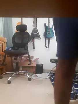 Snapshot of the_indian_dick_u_want chatting on 09-16-25, 05:19 the indian dick u want online show from 09-16-25, 05:19