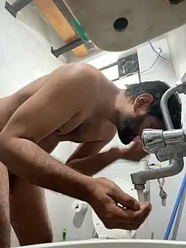 Snapshot of the_indian_dick_u_want chatting on 11-27-25, 06:59 the indian dick u want online show from 11-27-25, 06:59