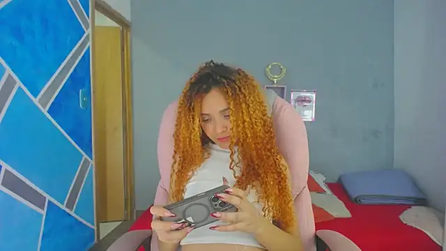 SexyLeilaa online show from 01-08-25, 06:09