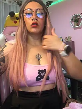 Luna Paris  online show from 01-04-25, 01:21