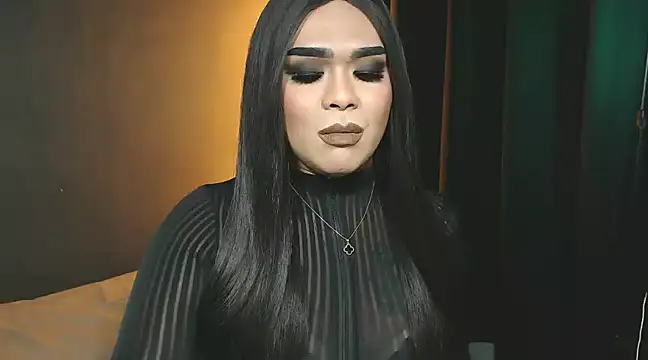 Snapshot of VictoriaEliz chatting on 01-25-25, 10:08 VictoriaEliz online show from 01-25-25, 10:08