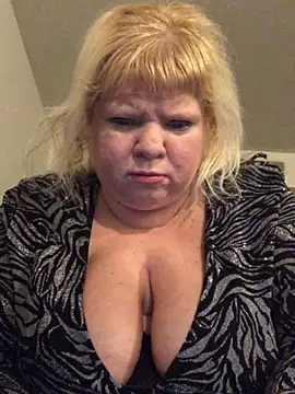 Snapshot of JemJensen30 chatting on 02-01-25, 08:08 JemJensen30 online show from 02-01-25, 08:08