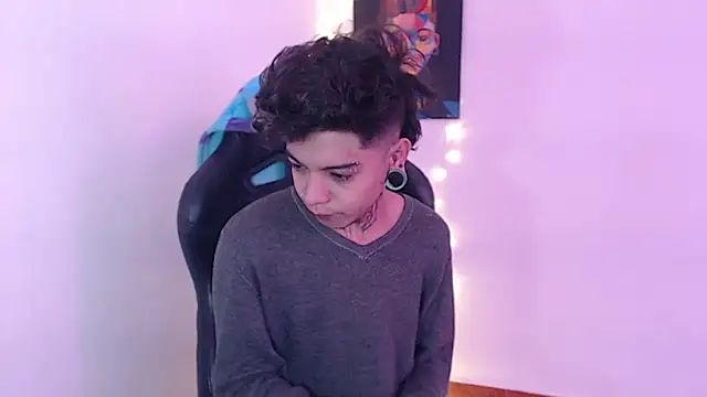 Snapshot of saad_man chatting on 12-28-24, 03:04 saad man online show from 12-28-24, 03:04