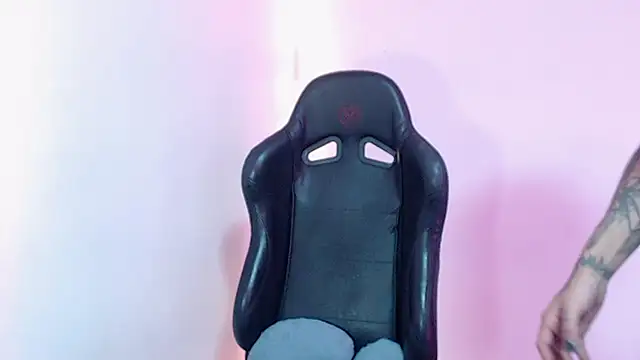 Snapshot of saad_man chatting on 01-13-25, 08:04 saad man online show from 01-13-25, 08:04