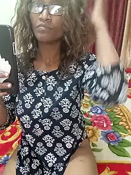 LunaRai online show from 03-23-25, 07:20