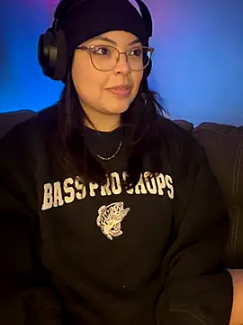 drizzypeach602 online show from 12-04-25, 07:17