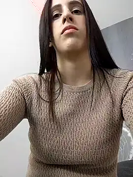 Amira Milker online show from 02-25-25, 04:00