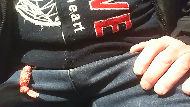 nonnomaturobisex online show from 11-08-25, 08:14