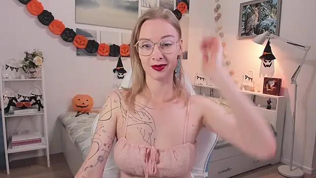 MissRightX online show from 10-24-25, 07:38