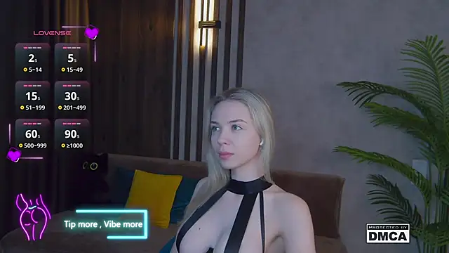 Holl1Would online show from 03-05-25, 03:18