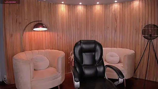 LexieWayne online show from 12-17-24, 07:59