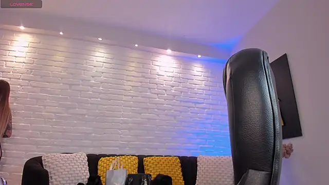 LexieWayne online show from 01-15-25, 01:23