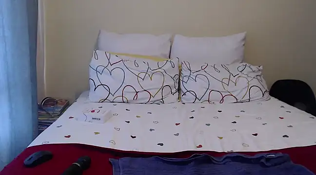 Snapshot of yummycherryxx chatting on 02-20-25, 12:57 yummycherryxx online show from 02-20-25, 12:57