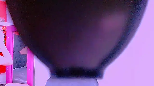 Snapshot of priscilahotker chatting on 01-17-25, 10:44 priscilahotker online show from 01-17-25, 10:44