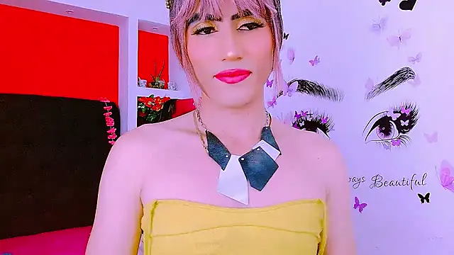 Snapshot of priscilahotker chatting on 01-30-25, 06:03 priscilahotker online show from 01-30-25, 06:03