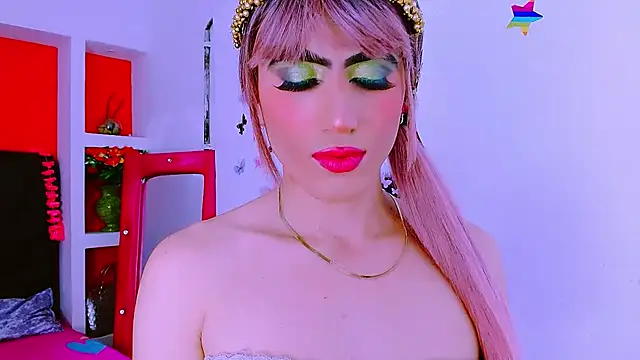 Snapshot of priscilahotker chatting on 02-06-25, 04:53 priscilahotker online show from 02-06-25, 04:53