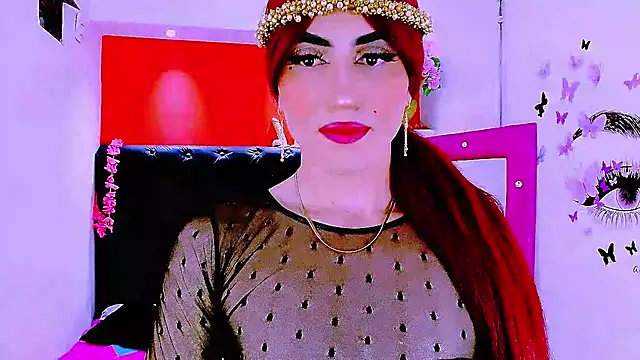 Snapshot of priscilahotker chatting on 03-21-25, 06:16 priscilahotker online show from 03-21-25, 06:16