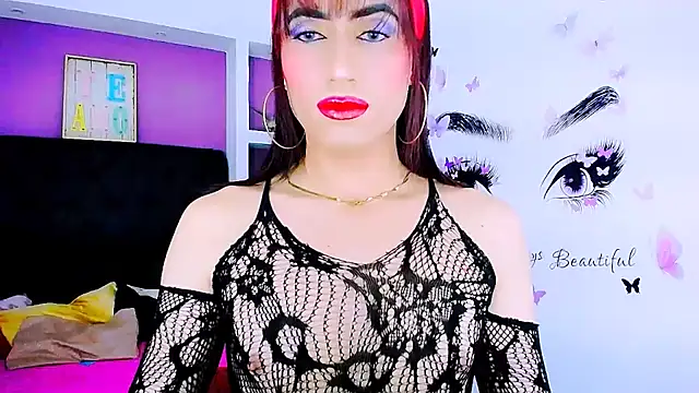 Snapshot of priscilahotker chatting on 09-12-25, 04:12 priscilahotker online show from 09-12-25, 04:12