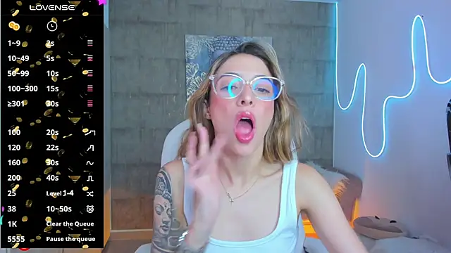 barbie scoth  online show from 01-08-25, 08:29