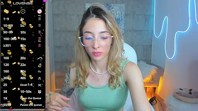 barbie scoth  online show from 01-11-25, 03:55