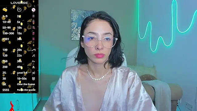 barbie scoth  online show from 09-23-25, 10:02