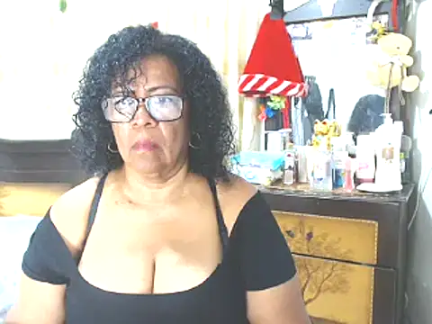 Yayis-hot-sexyw online show from 12-28-24, 09:51