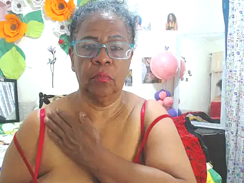 Yayis-hot-sexyw online show from 11-02-25, 06:16