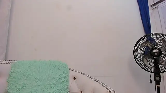 Cleopatra Trans online show from 03-18-25, 09:42