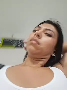  BunnyNaugthy online show from 02-09-25, 09:49