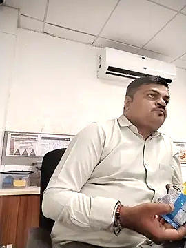 Desi Londa 143 online show from 09-30-25, 04:17