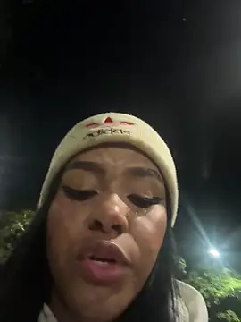 Snapshot of Emma_Morgann chatting on 01-15-25, 01:23 Emma Morgann online show from 01-15-25, 01:23