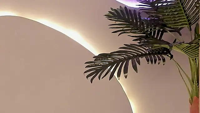 Snapshot of Emma_Morgann chatting on 11-20-25, 01:33 Emma Morgann online show from 11-20-25, 01:33