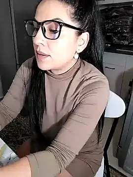 hot-babygirl online show from 01-25-25, 09:14