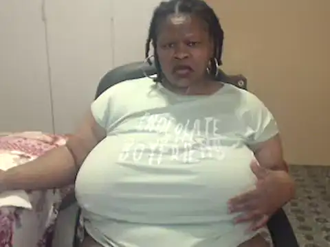 Snapshot of sweetnoziexx chatting on 11-23-25, 04:56 sweetnoziexx online show from 11-23-25, 04:56