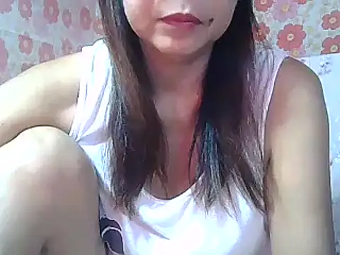 urwife tobe online show from 12-18-24, 01:34