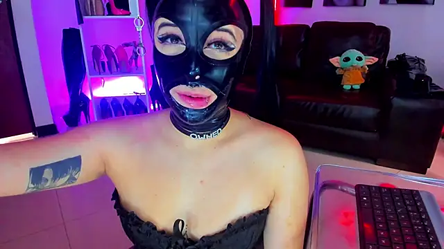 kayilyn online show from 01-31-25, 06:14