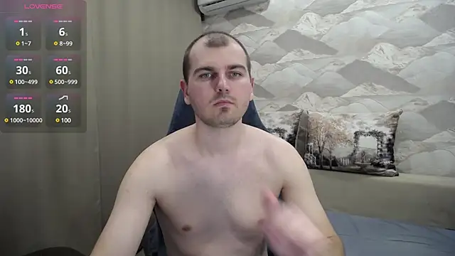 SerzhKorol1 online show from 03-10-25, 07:40