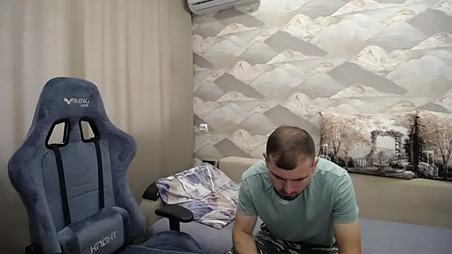 SerzhKorol1 online show from 09-12-25, 08:58