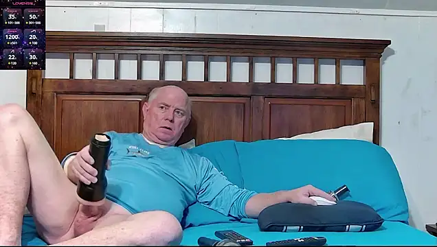 Snapshot of bigspike1960 chatting on 02-10-25, 05:47 bigspike1960 online show from 02-10-25, 05:47