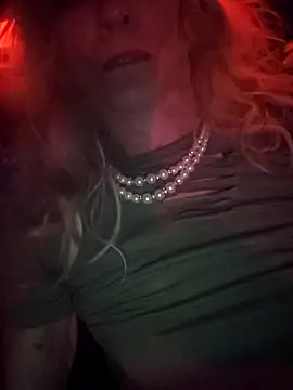 Vonniecd online show from 11-27-25, 08:05